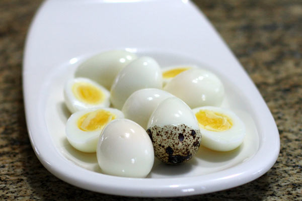 Hard Boiled Quail Eggs