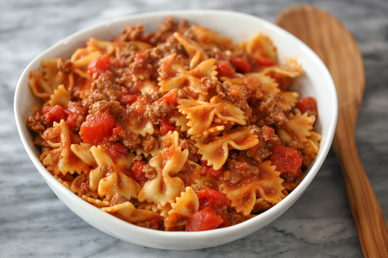 Instant pot ground beef with farfalle bowtie pasta.
