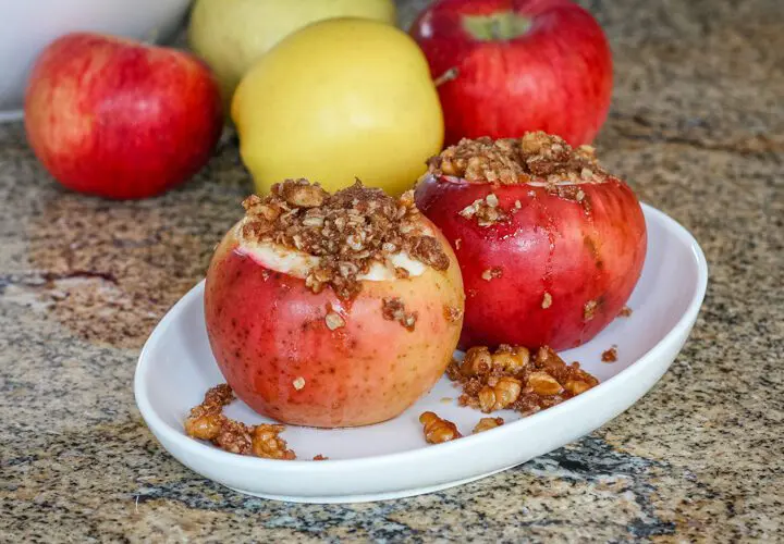 baked apples on a small plate