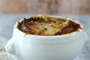 slow cooker onion soup