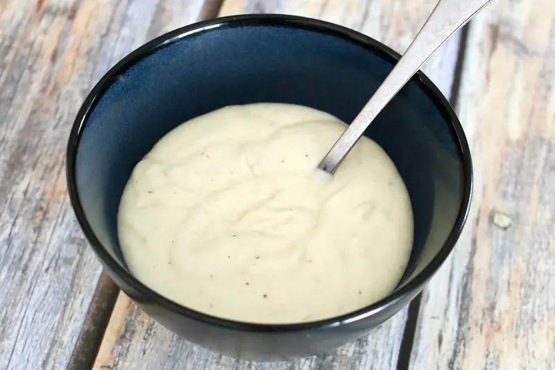 A basic thick white sauce in a bowl.