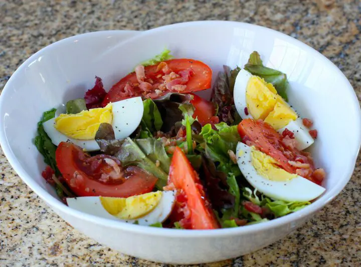 blt salad with hard boiled eggs