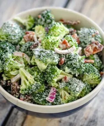 broccoli salad with baked sugared bacon