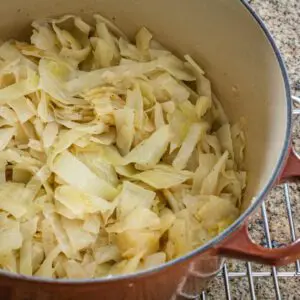 braised cabbage in a dutch oven