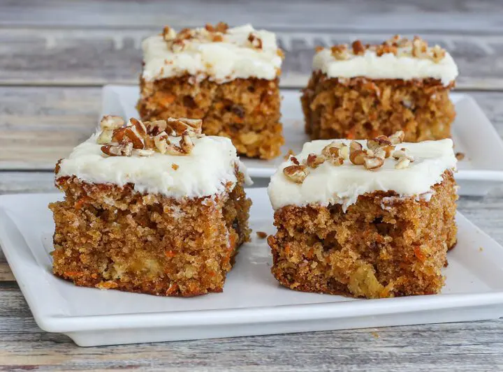 carrot cake with applesauce