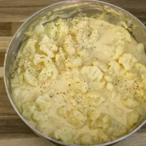 faux mac and cheese with cauliflower