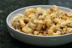 bacon cheeseburger macaroni