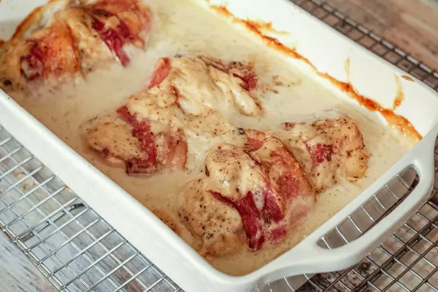 chicken casserole with dried beef and bacon