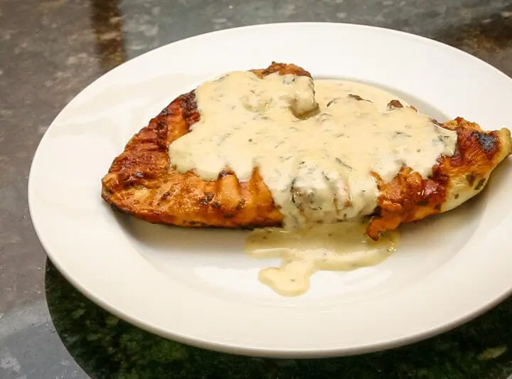 serving of chicken breasts with dijon mustard sauce