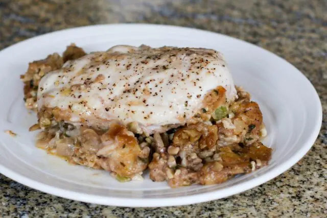 chicken breasts stuffed with walnut dressing