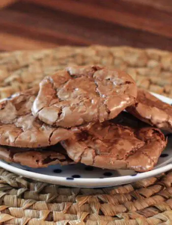 chocolate meringue cookies on a plate