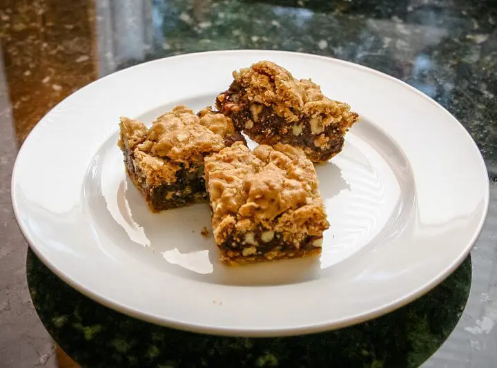 easy cake mix chocolate oat bars arranged on a plate