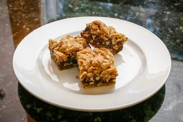 easy cake mix chocolate oat bars arranged on a plate