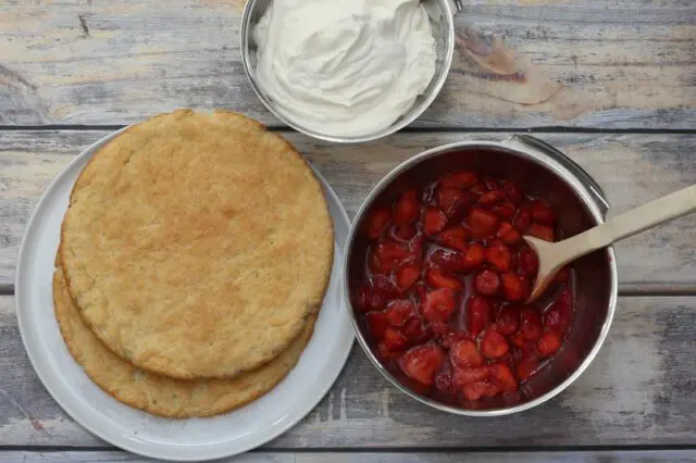 components for a 2-layer strawberry shortcake, ready to assemble