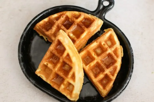 cornbread waffles with syrup