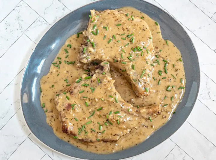 pork chops with creamy apple cider sauce