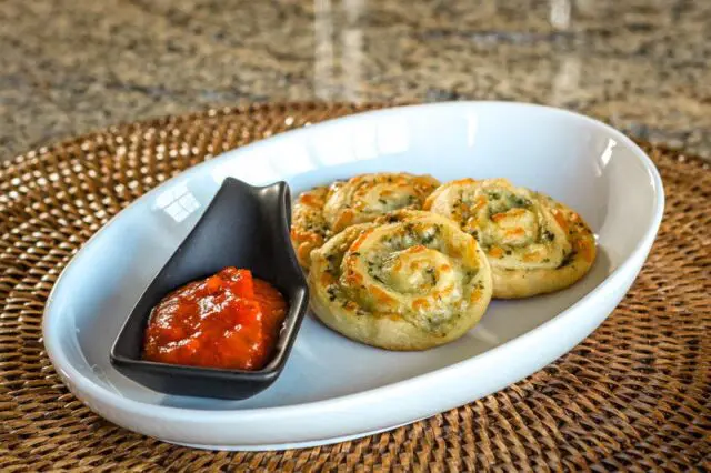 crescent pesto pinwheel snack