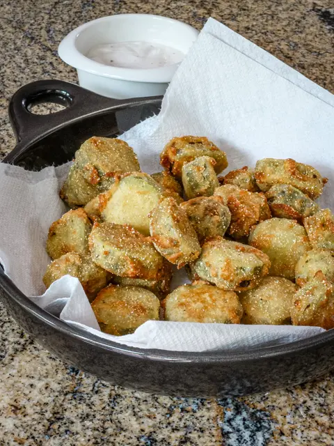 fried pickles with ranch dressing