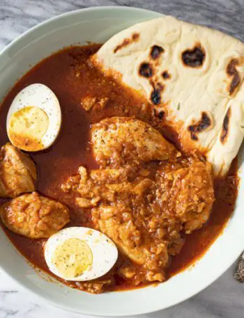 doro wat with chicken thighs and hard boiled egg