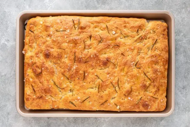 pan of no knead focaccia