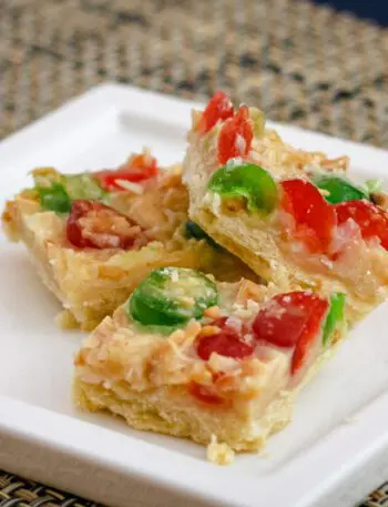 festive coconut shortbread squares