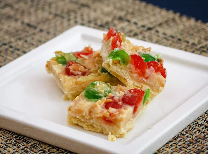 festive coconut shortbread squares