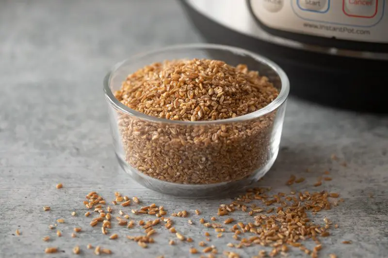 bowl with uncooked bulgur wheat