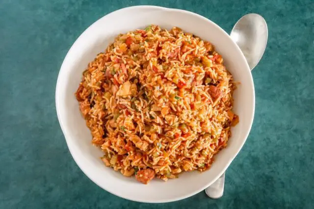 instant pot jambalaya with chicken and sausage