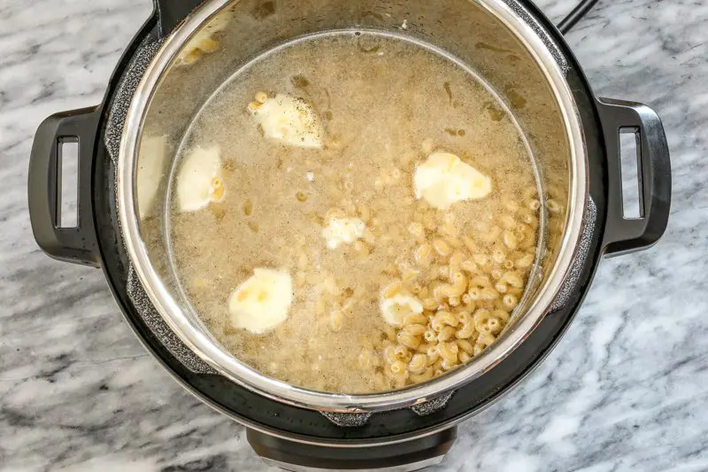Instant Pot macaroni and cheese preparation.