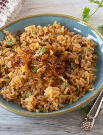 instant pot parsi rice in a bowl