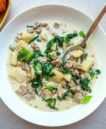instant pot zuppa toscana in a bowl