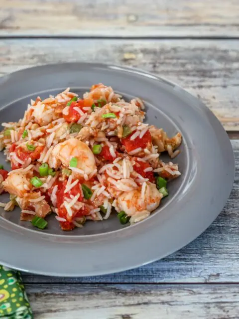 shrimp jambalaya with tomatoes and ham