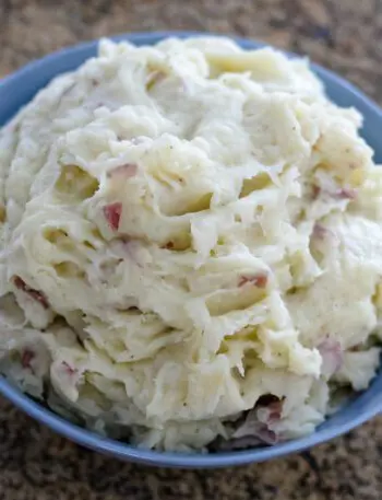 light roasted garlic mashed potatoes, vegan