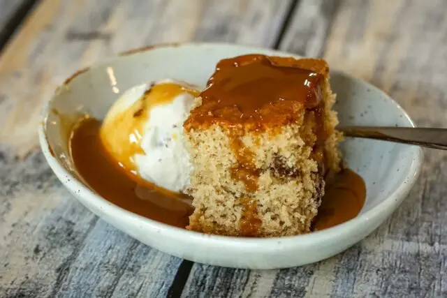 maple walnut snack cake