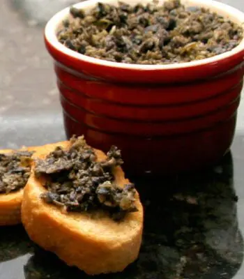 olive tapenade spread