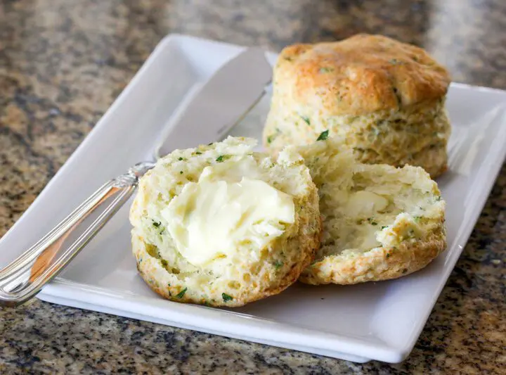 parsley and olive oil biscuits