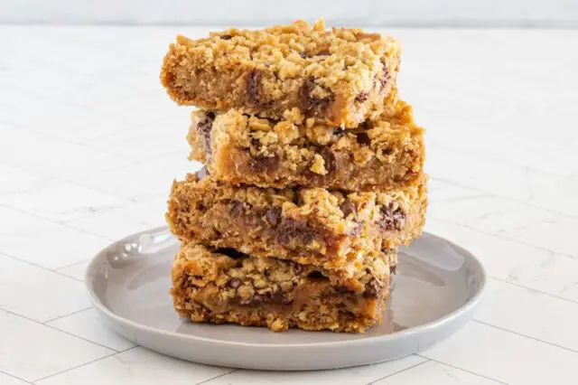 A stack of peanut butter chocolate chip oat bars