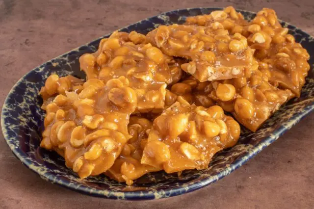 bennington pottery tray with peanut brittle