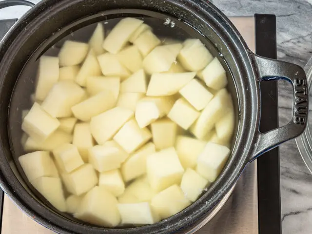 cubed cooked potatoes