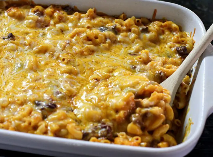 A quick and easy chili mac casserole