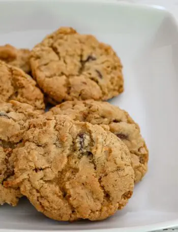 Ranger cookies in a dish.