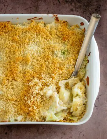 baking pan with scalloped cabbage