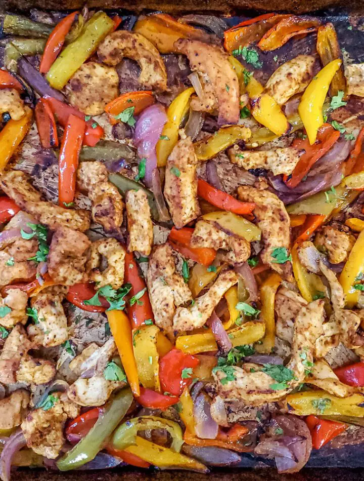 sheet pan fajitas, ready to serve