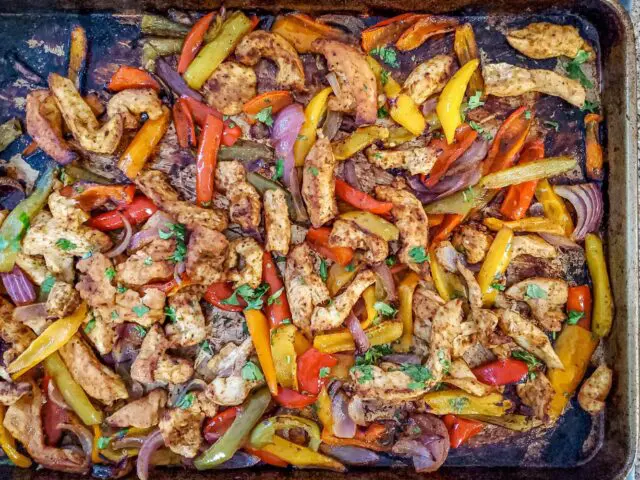 sheet pan fajitas, ready to serve