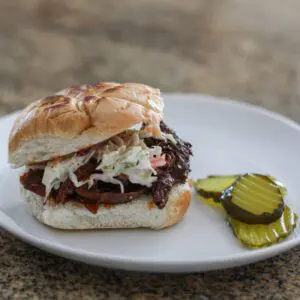 crockpot shredded beef sandwich