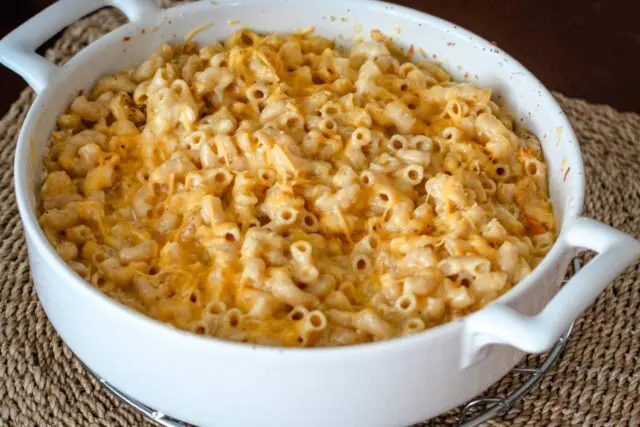 simple macaroni and cheese