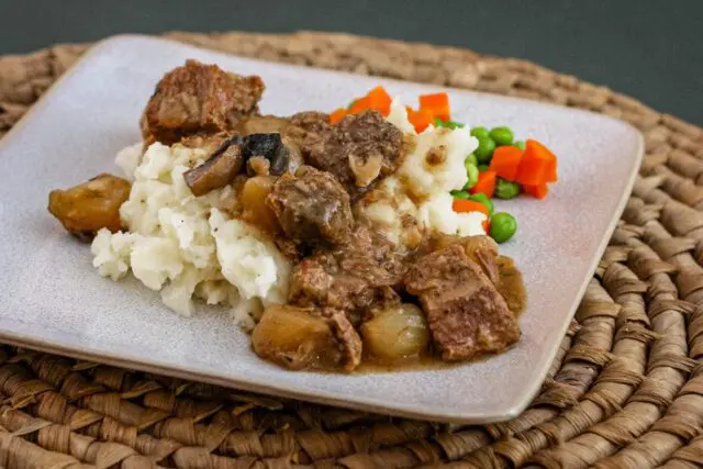 crockpot beef and beer stew