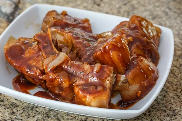 serving dish with country style ribs