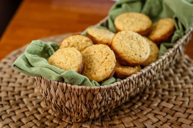 sour cream cornbread muffins