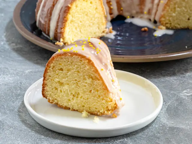 a serving of sour cream lemon cake